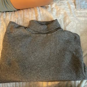 Turtle neck sweater